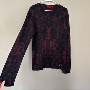 Hugo Boss Black and Red Top